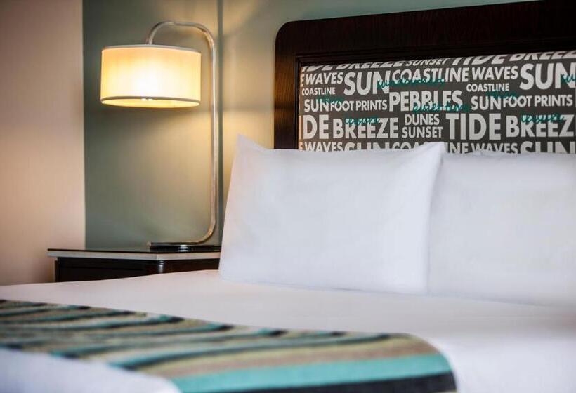 수피리어 룸, Garden Court East London
