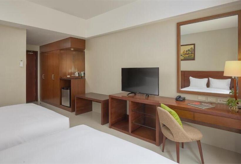 Номер Стандарт, Holiday Inn & Suites Batangas Limapark, An Ihg