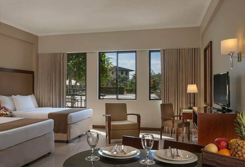 套房, Holiday Inn & Suites Batangas Limapark, An Ihg