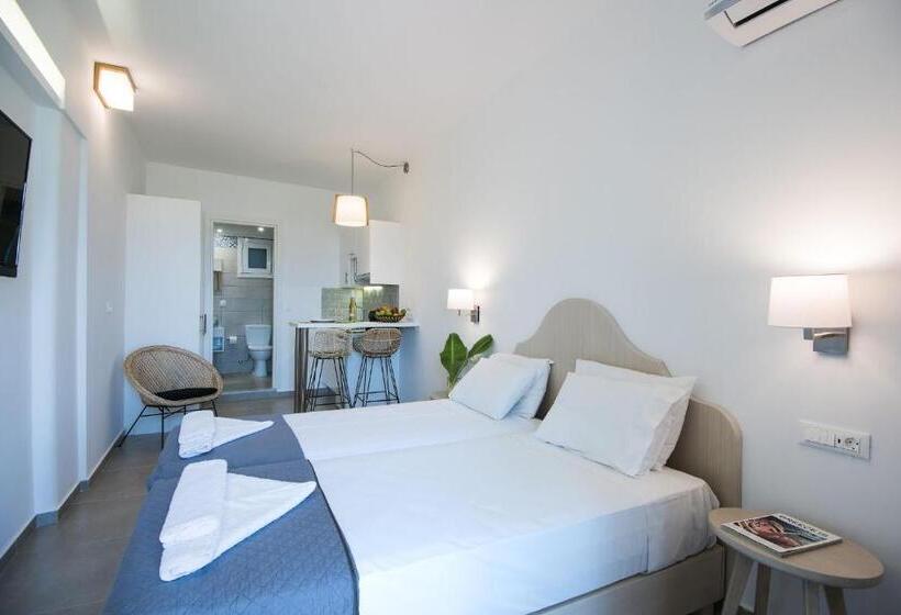 استودیوی سوپریور, Mirabella Apartments