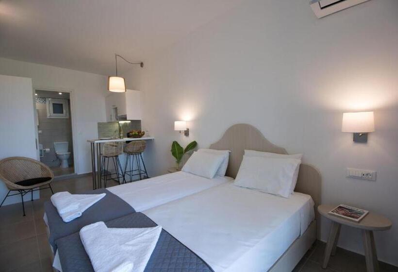 استودیوی سوپریور, Mirabella Apartments