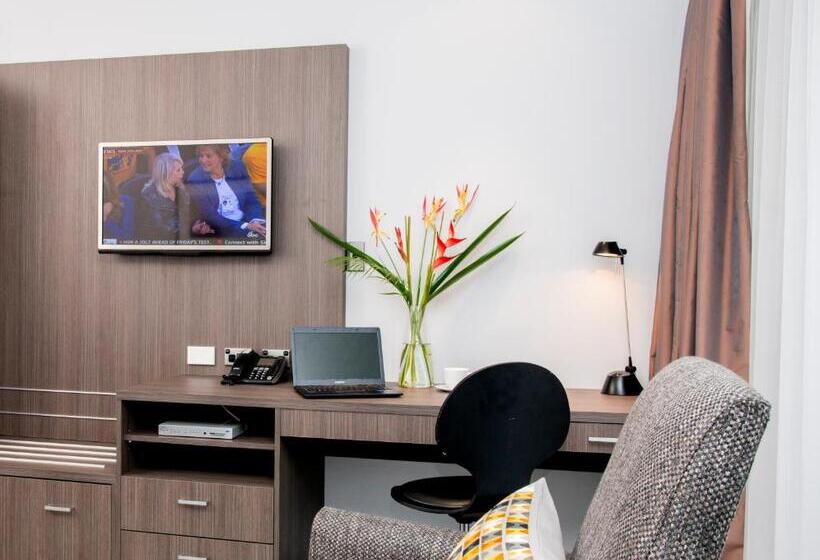 Студия Стандарт, Quest Newmarket Serviced Apartments