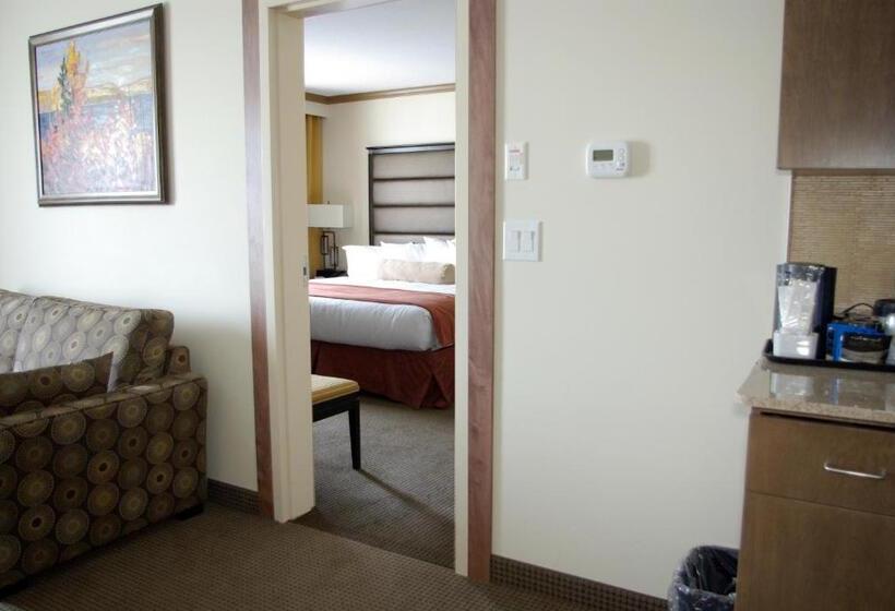 キングサイズベッドのスイートルーム, Camrose Resort Casino