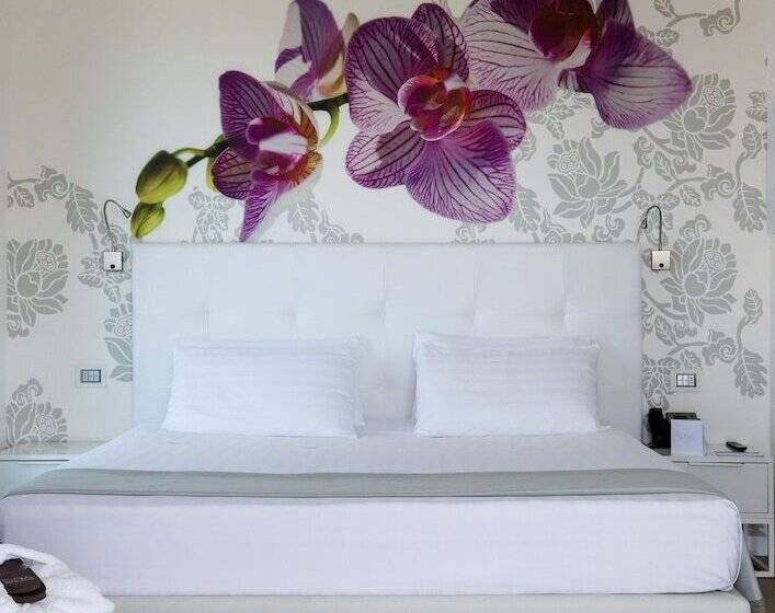 Люкс с гидромассажем, Smeraldo Suites & Spa