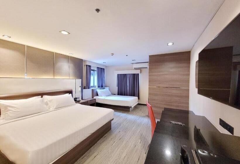 Quarto Triplo Estandar, Citin Sukhumvit 11 Nana Bangkok By Compass Hospitality