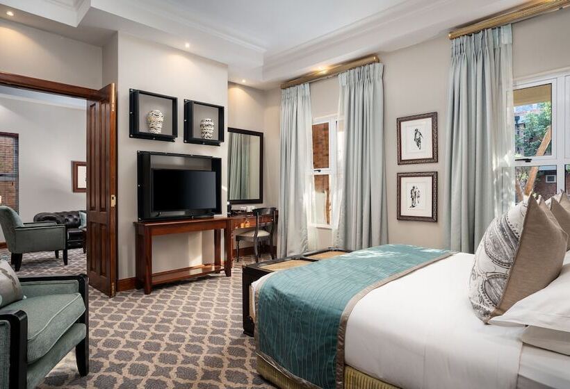 Люкс, Premier Hotel Quatermain