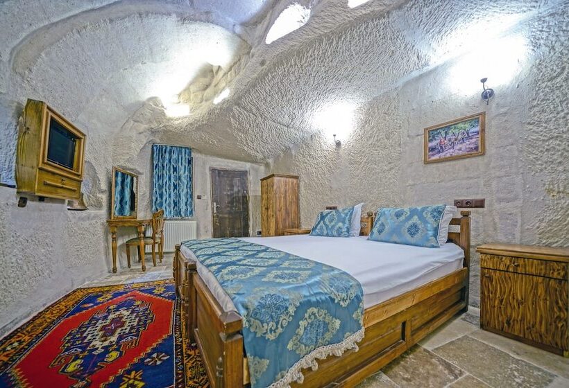 Номер Стандарт, Elysee Cave House