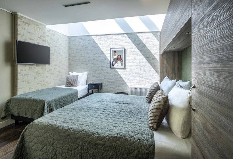 اتاق استاندارد سه نفره, Atlantis Amsterdam