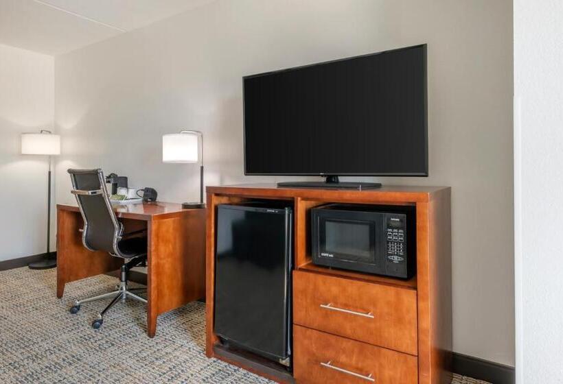 장애인을 위한 스위트, Surf And Sand Fernandina Beach At Amelia Island, Ascend Hotel Collection