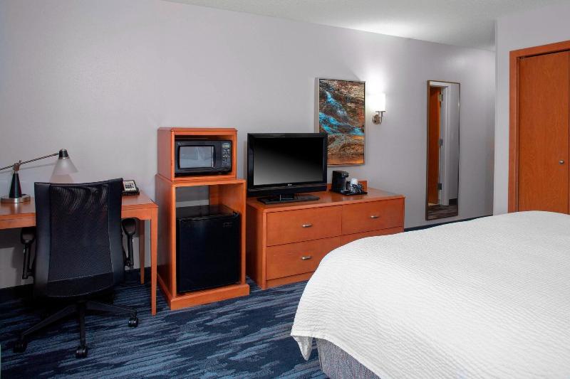 اتاق استاندارد با تخت بزرگ, Fairfield Inn And Suites By Marriott Gadsden