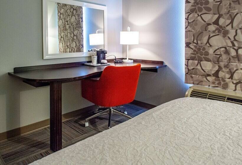 Номер Стандарт, Hampton Inn Miami