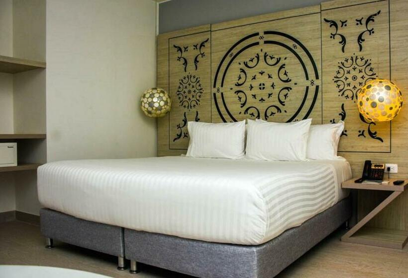 Люкс Кровать Кинг, Cartagena Karmairi - Adults Only
