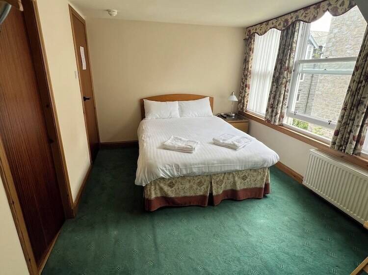 Номер Стандарт, Butlers Guest House