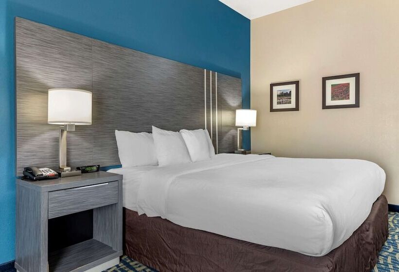 Люкс, Comfort Inn & Suites Pauls Valley  City Lake