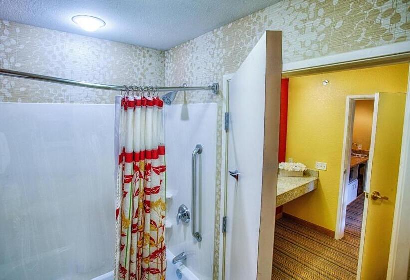 جناح سرير كينج, Courtyard Fargo Moorhead, Mn