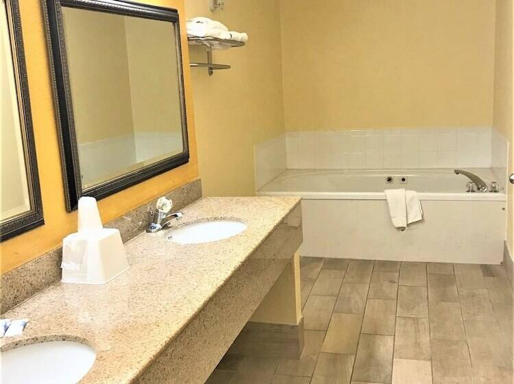 Студия Стандарт, Days Inn By Wyndham Ridgeland South Carolina