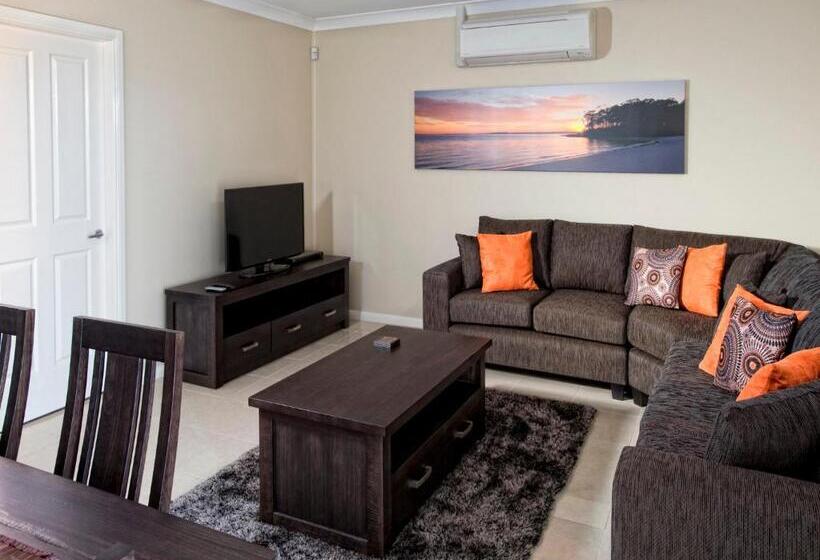 Дом 3 Спальни, Dolphin Shores