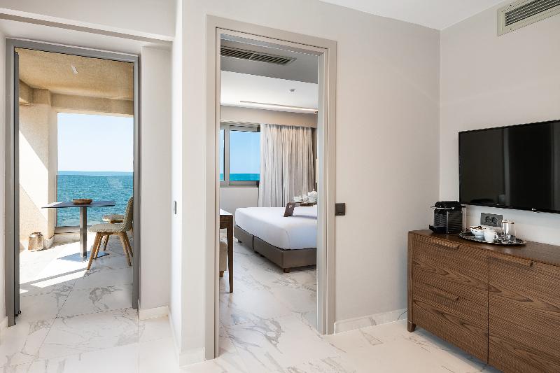 Люкс с Бассейном, Porto Platanias Beach Luxury Selection - Adults Only