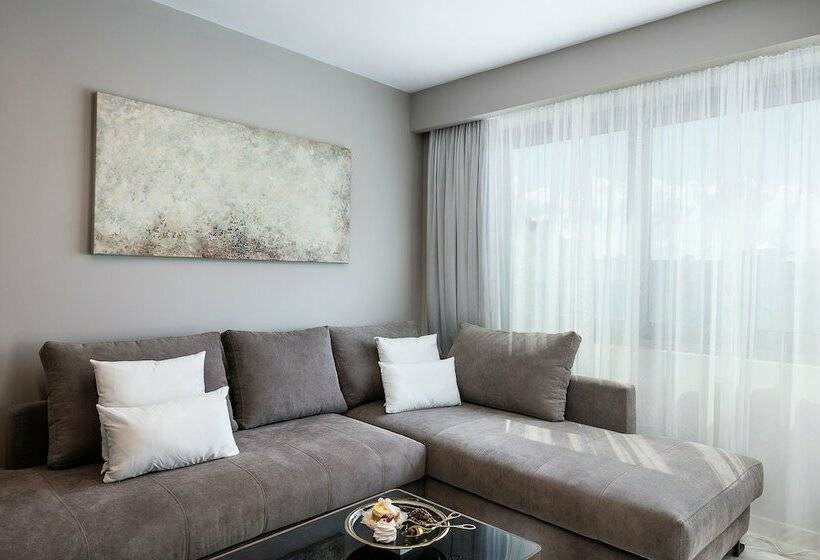 Люкс с Бассейном, Porto Platanias Beach Luxury Selection - Adults Only