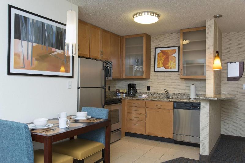 Люкс Кровать Кинг, Residence Inn Toledo Maumee