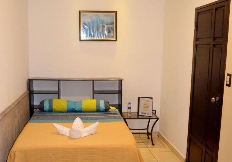 اتاق استاندارد یک نفره, Villa Florencia Centro Histórico