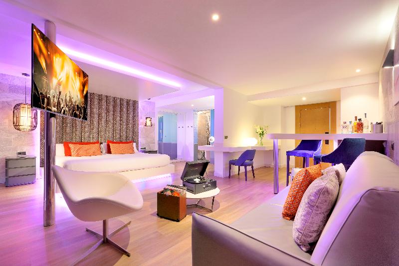 سوییت, Hard Rock Hotel Ibiza