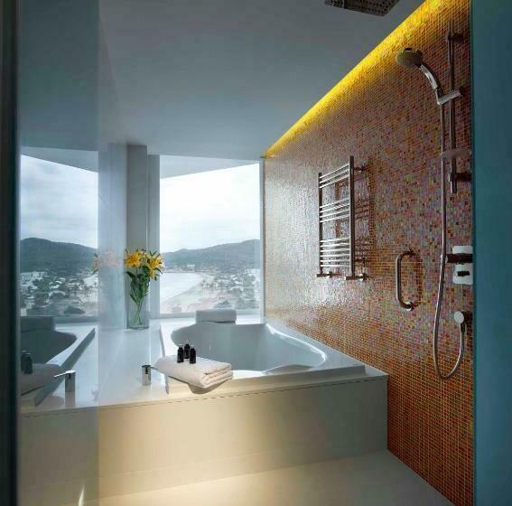 استودیوی استاندارد, Hard Rock Hotel Ibiza