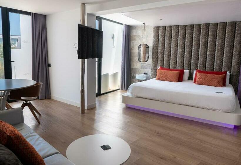 سوییت, Hard Rock Hotel Ibiza