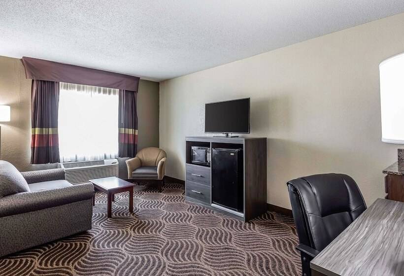Люкс, Quality Inn & Suites