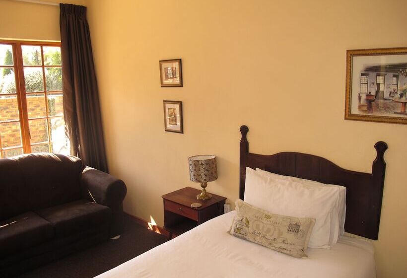 اتاق استاندارد, Aero Airport Lodge