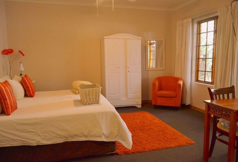 اتاق استاندارد, Aero Airport Lodge