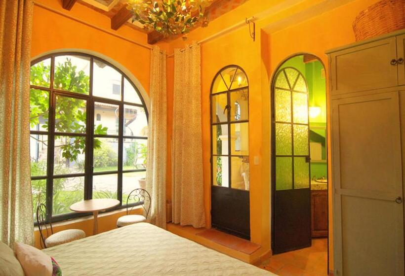 스탠다드 룸 킹사이즈 침대, Casa De La Noche