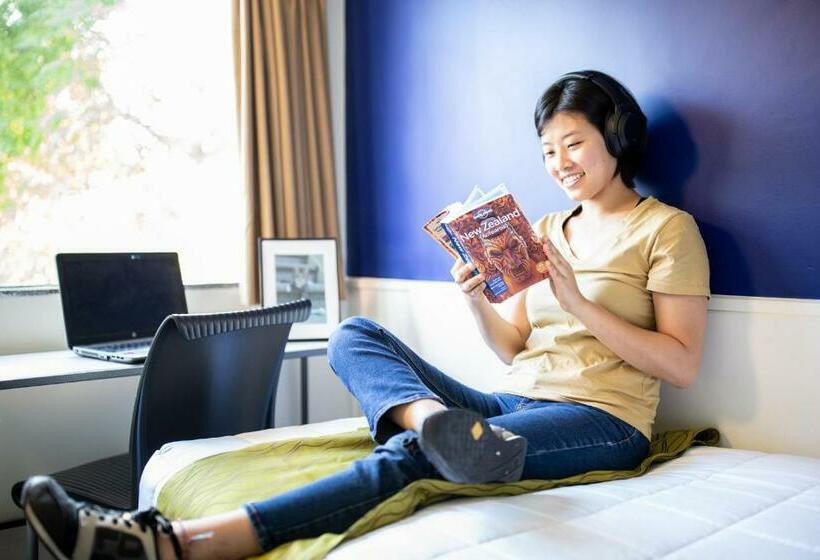 스탠다드 싱글 룸 공동욕실, Ymca Hostel