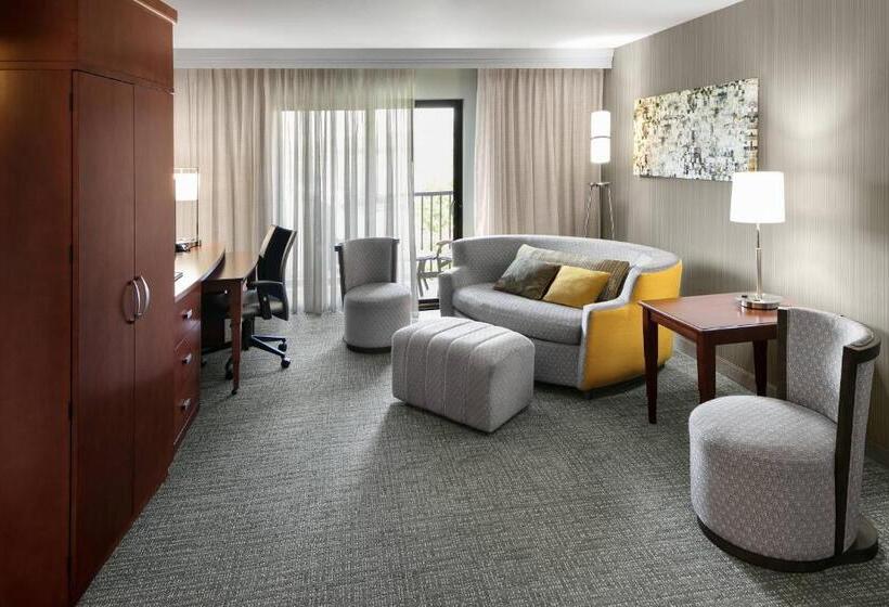 اتاق استاندارد با تخت بزرگ, Courtyard Bethlehem Lehigh Valley/i78