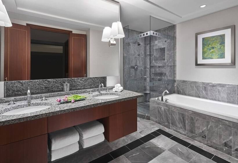 سوییت اجرایی, The Ritzcarlton, Charlotte