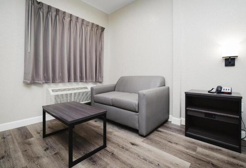 חדר סטנדרט עם מיטת קינג, Winchester Inn And Suites Humble/iah/north Houston