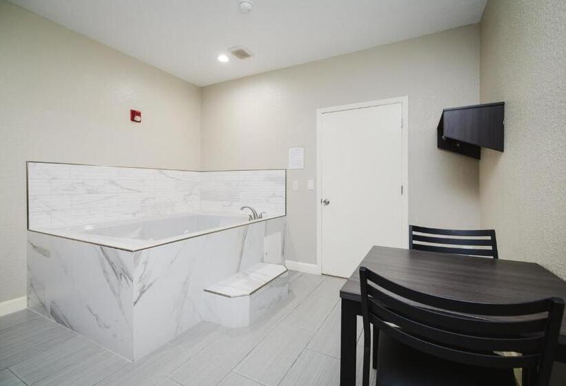מיטת קינג בסוויטה, Winchester Inn And Suites Humble/iah/north Houston