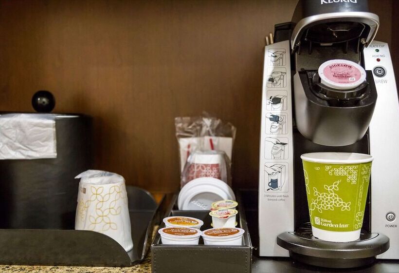 Номер Стандарт, Hilton Garden Inn Auburn
