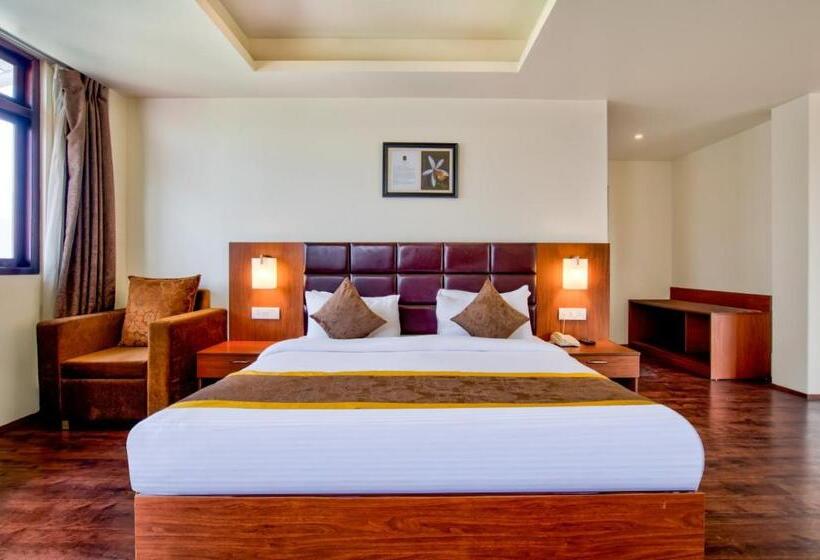 اتاق پریمیوم با بالکن, Summit Ttakshang Residency Hotel & Spa Mg Marg