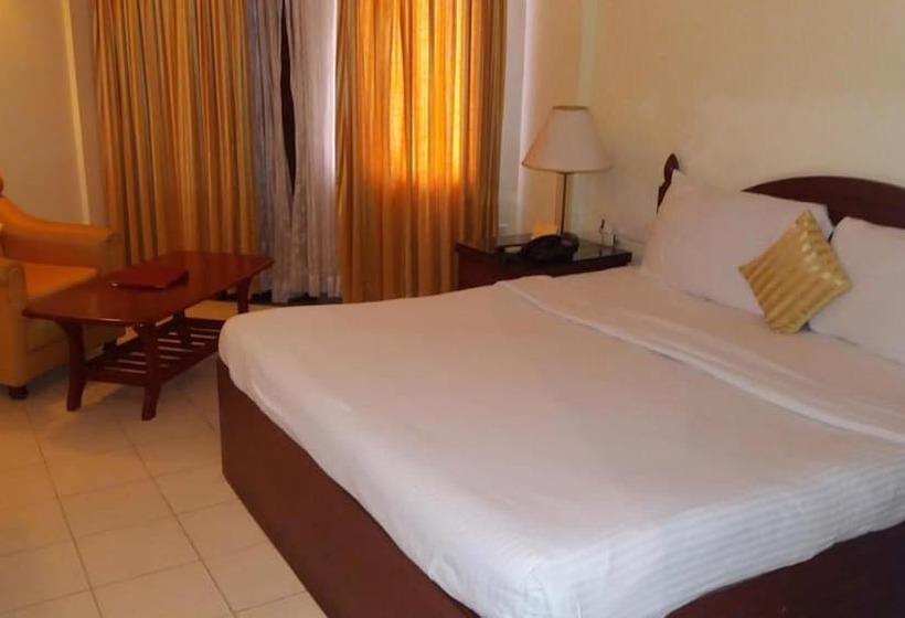 Quarto Deluxe, The Chariot Resort & Spa