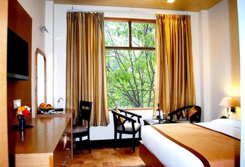 패밀리 주니어 스위트, Bravia Hotel Manali Inn