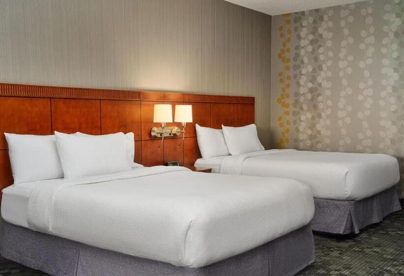 Номер Стандарт Адаптированный для Инвалидов, Courtyard By Marriott Akron Stow