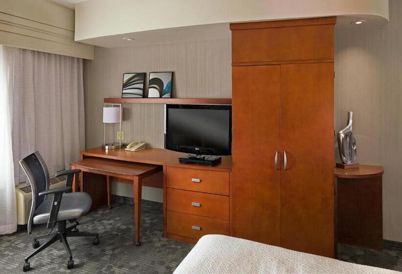 Стандартный Номер Кровать Кинг, Courtyard By Marriott Harrisburg Hershey