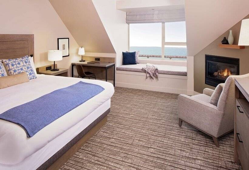 اتاق لوکس با چشم‌انداز, Chrysalis Inn & Spa Bellingham, Curio Collection By Hilton