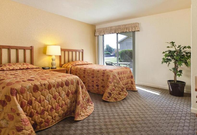 Апартаменты 3 Спальни, Worldmark Grand Lake