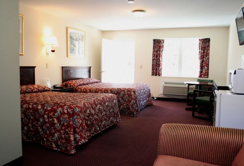 Люкс, Studio Motel Of Lake George