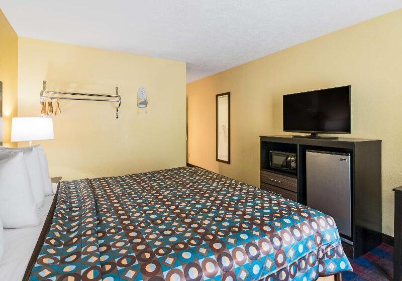 Номер Стандарт Кровать Кинг Адаптированный для Инвалидов, Americas Best Value Inn Clayton