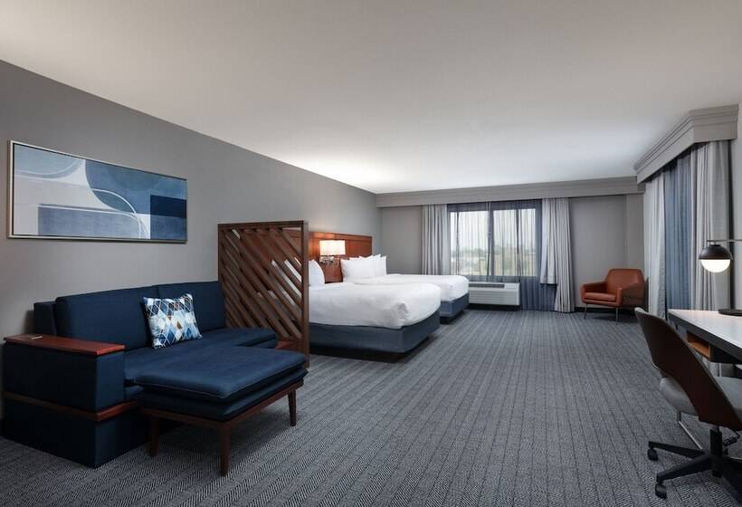 Номер Стандарт 2 Двуспальные Кровати, Courtyard By Marriott Wichita At Old Town