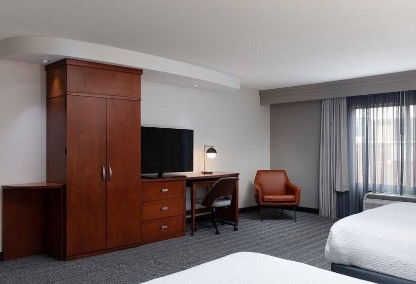 Номер Стандарт, Courtyard By Marriott Wichita At Old Town