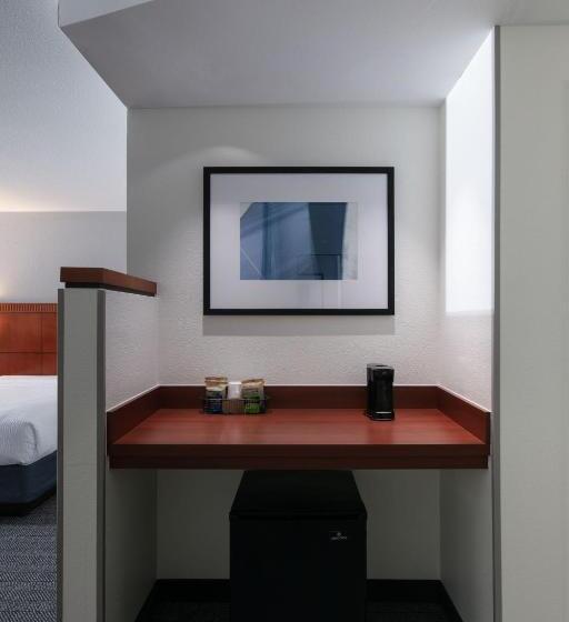 اتاق استاندارد با 2 تخت دوبل, Courtyard By Marriott Wichita At Old Town